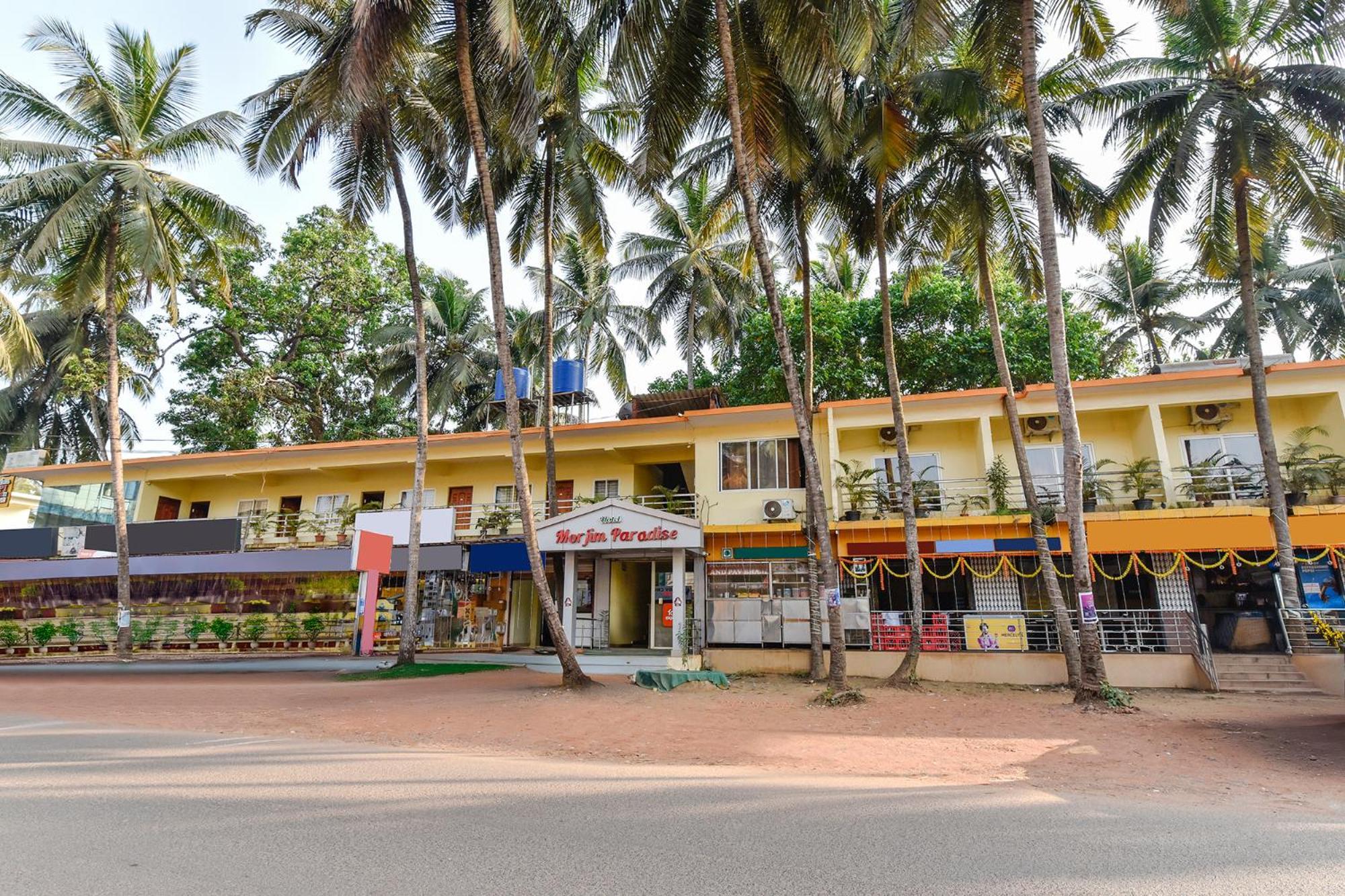 Fabexpress Morjim Paradise - Nr Morjim Beach Esterno foto